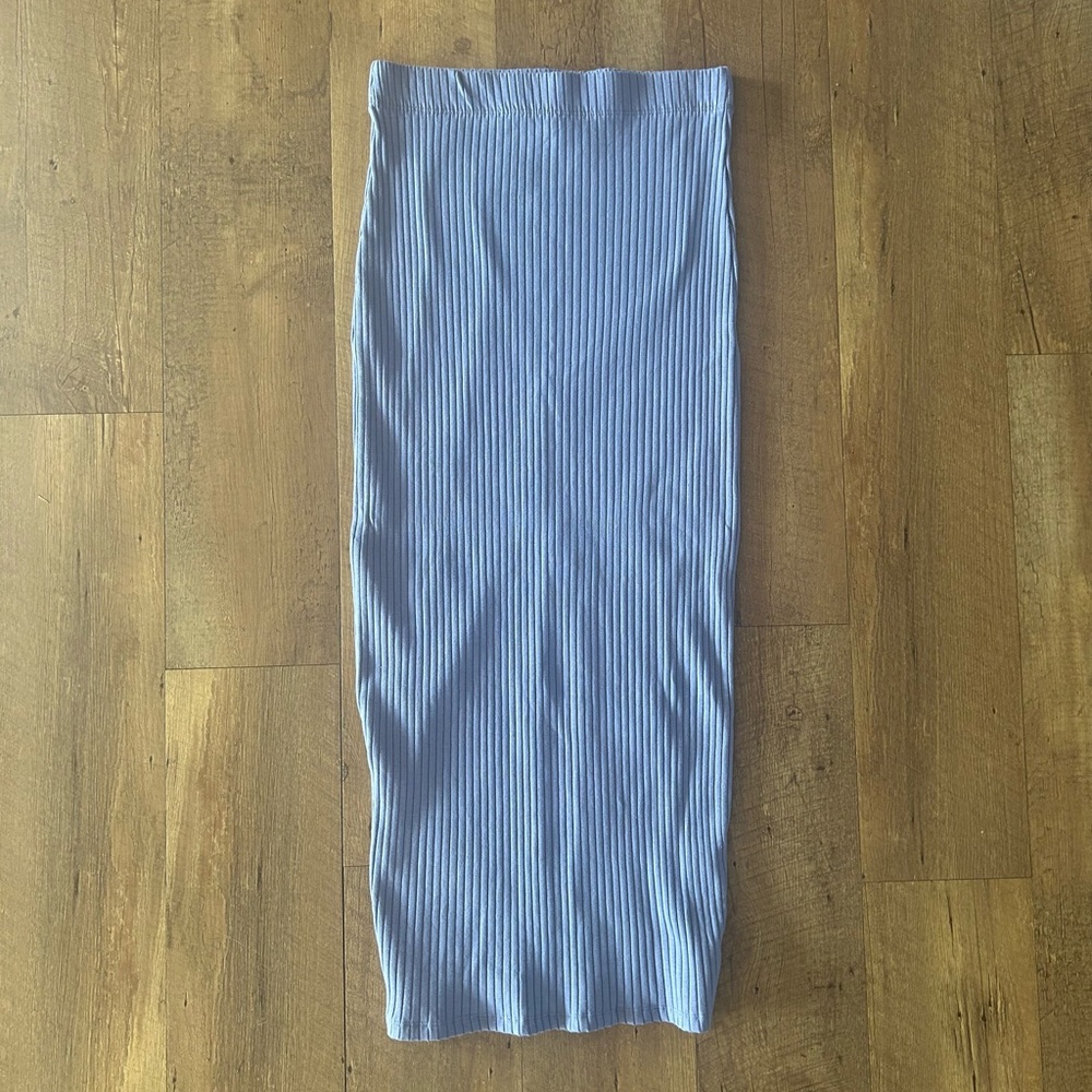 Zara Ribbed Periwinkle Midi Skirt Stretch Knit Back Slit Size Medium